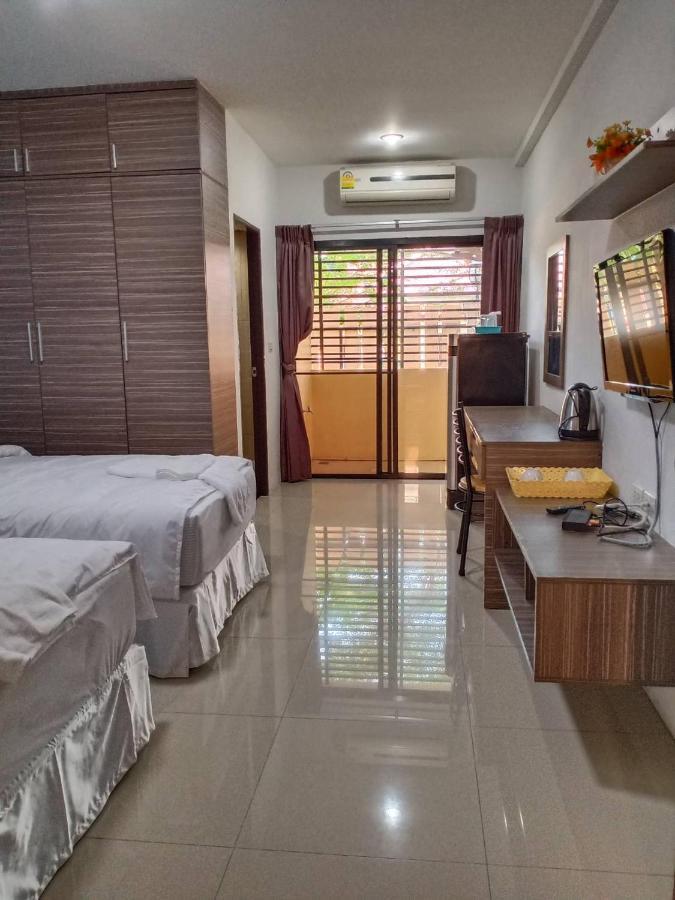 Apartmán โสดาอพาร์ทเม้นท์​ Ban Lam Phak Kut Exteriér fotografie